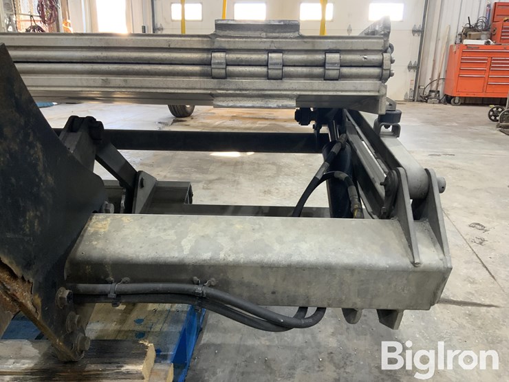 2022-maxon-gpt-25-tuk-a-away-aluminum-lift-gate-image-14