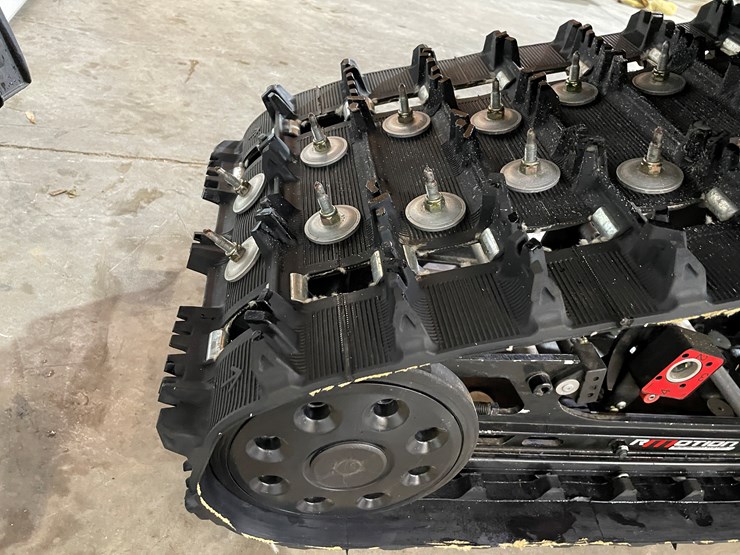 #3799-•-2015-ski-doo-800r-renegade-x-snowmobile-image-18