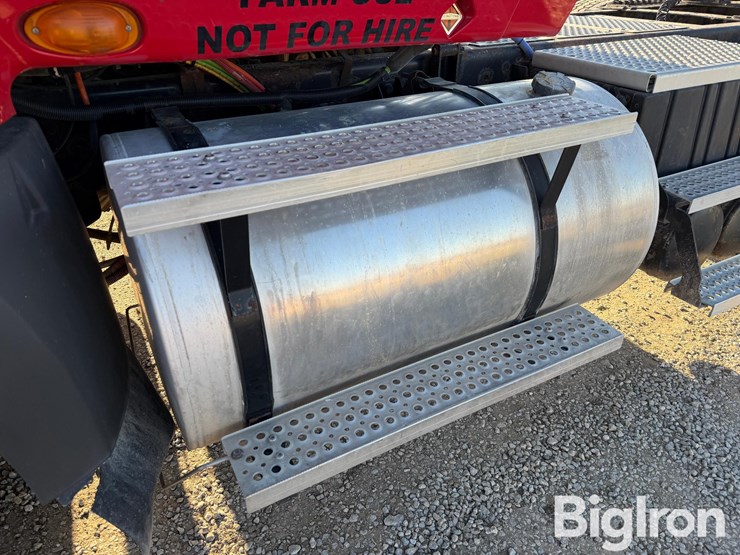 2011-international-prostar-image-12