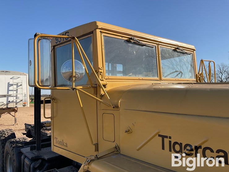 1991-tigercat-m931a2-6x6-truck-tractor-image-18