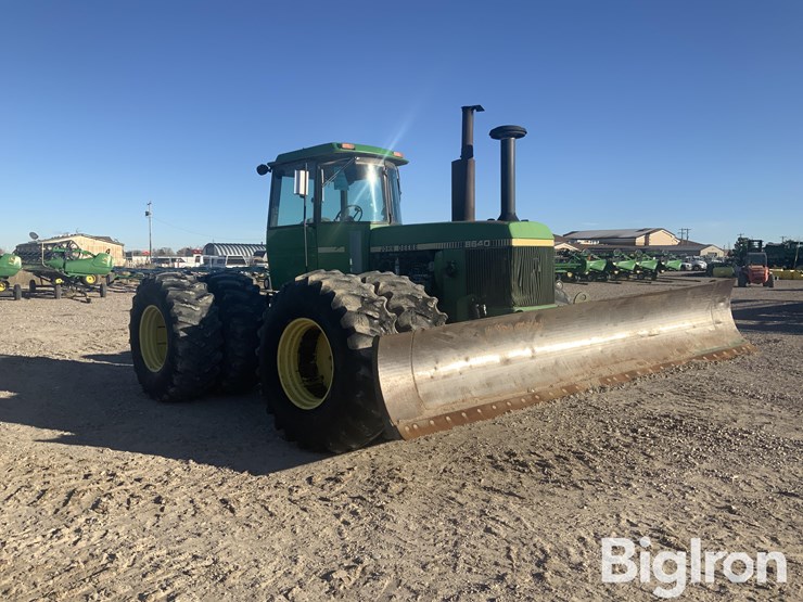 1981-john-deere-8640-image-3