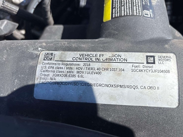 2018-chevrolet-silverado-3500hd-image-7