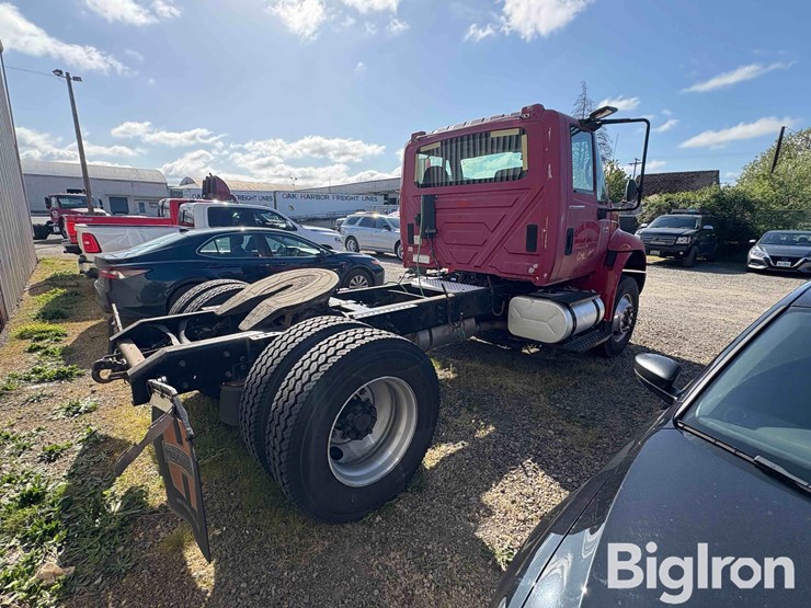 2007-international-durastar-4400-image-4