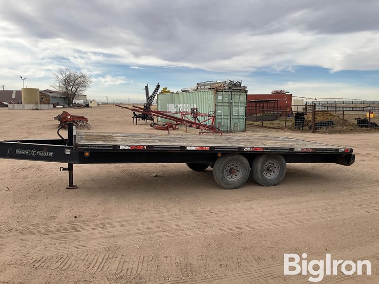 2000-diamond-t-bumper-pull-t/a-flatbed-trailer-image-8