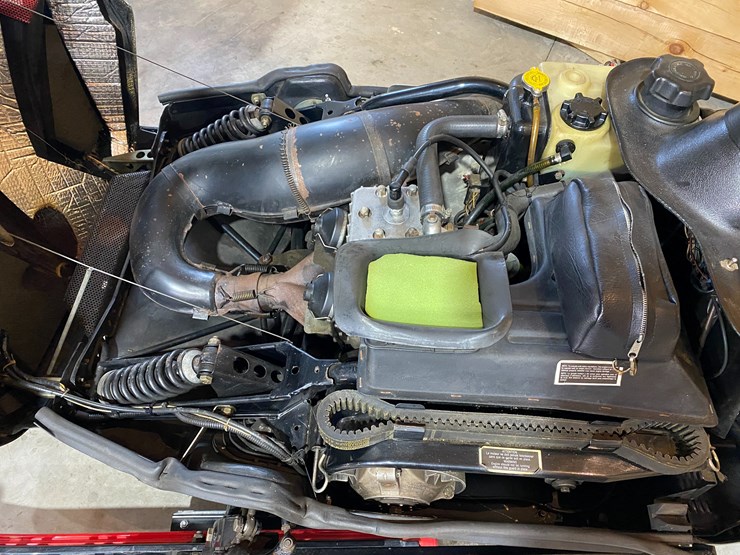 #3788-•-1991-ski-doo-formula-mach-1-snowmobile-image-24