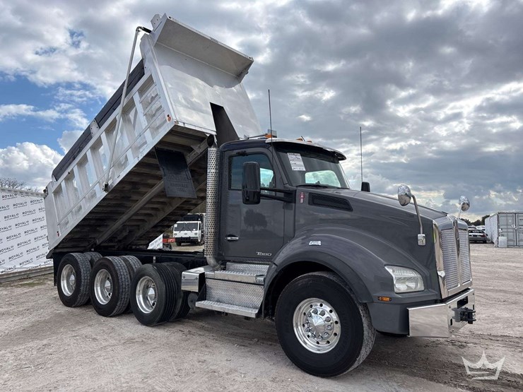 2019-kenworth-t880-image-2