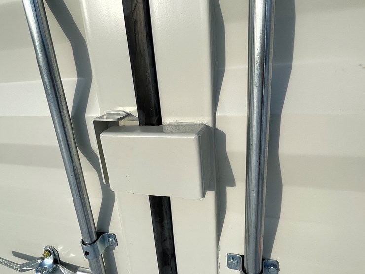 #106-•-10'-storage-container-image-18