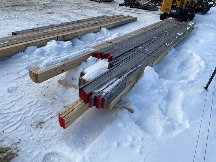 #3788-•-bundle-of-laminated-wood-beams-image-6