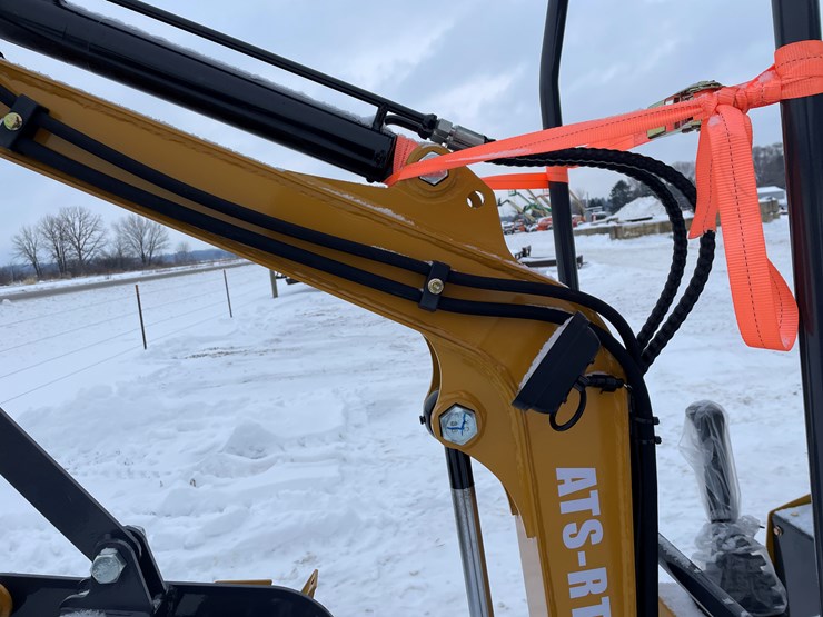 #206-•-new-ats-mini-excavator-image-17