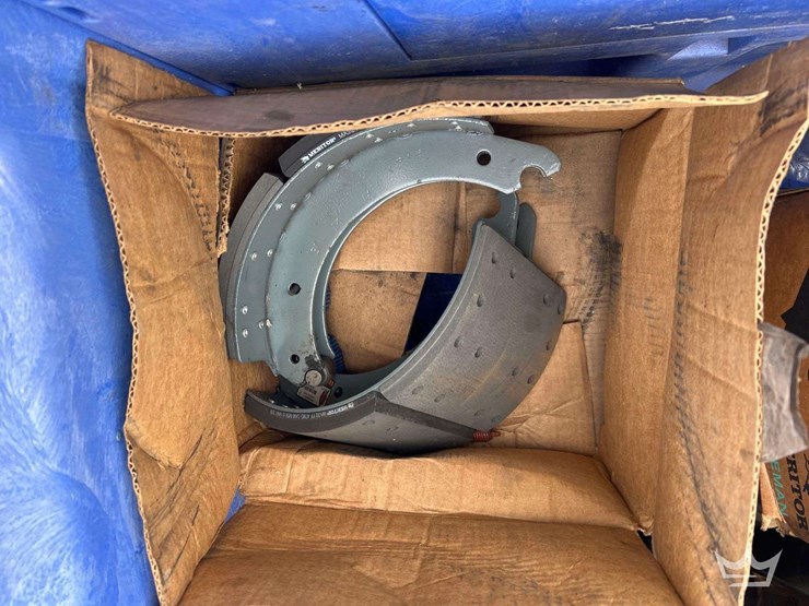 85-gallon-diesel-fuel-tank-and-brakes-shoe-kit-image-8