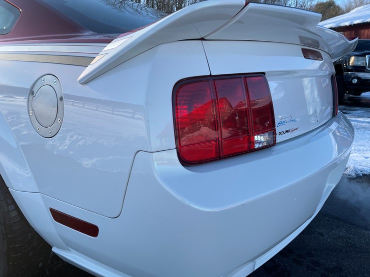 #3803-•-2007-ford-mustang-roush-stage-3-racing-edition-coupe-(has-wi-title)-image-23