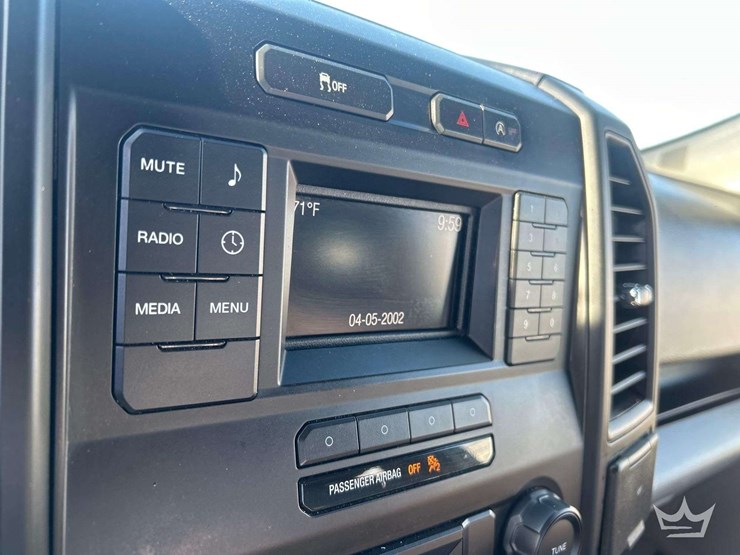 2018-ford-f150-image-16