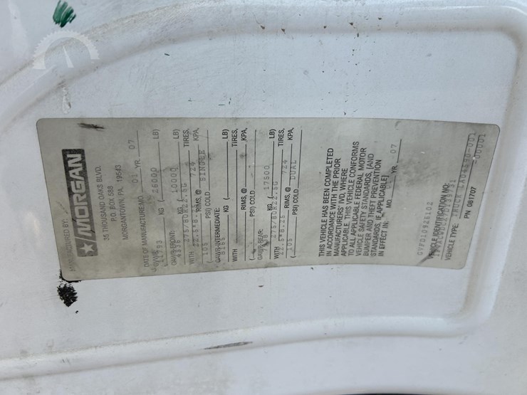 2007-freightliner-business-class-m2-106-image-48