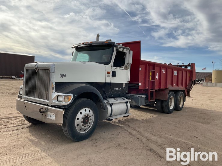 2004-international-9900i-image-1