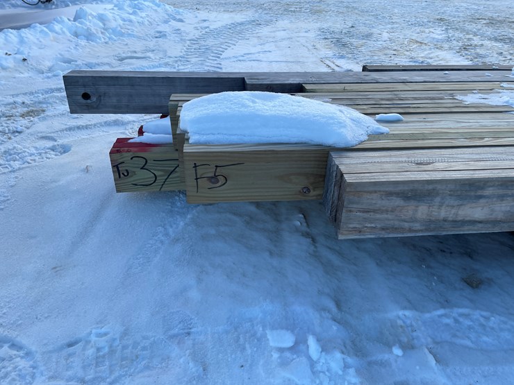 #3790-•-bundle-of-laminated-wood-beams-image-26