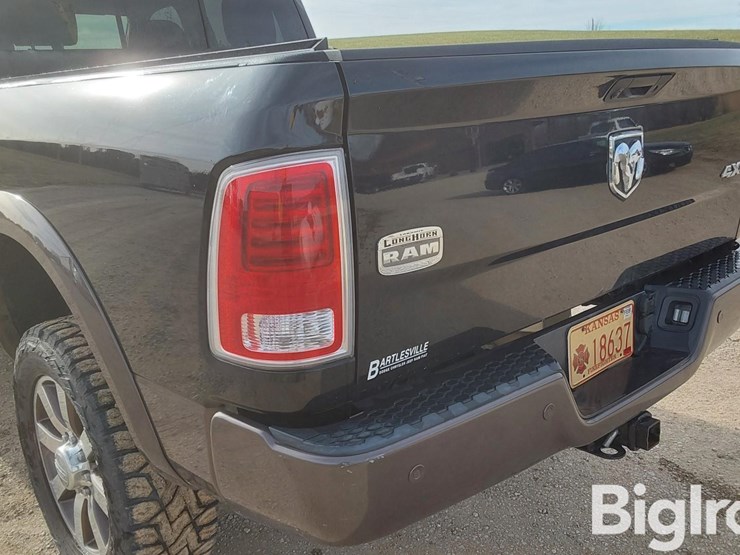 2018-dodge-2500-image-20