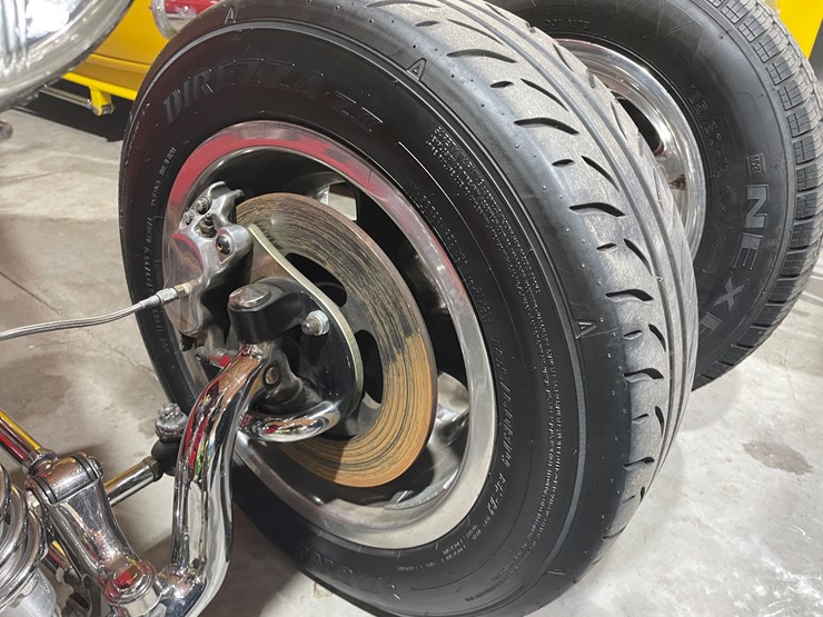 #3807-•-1932-ford-roadster-highboy-hot-rod-(has-wi-title)-image-9