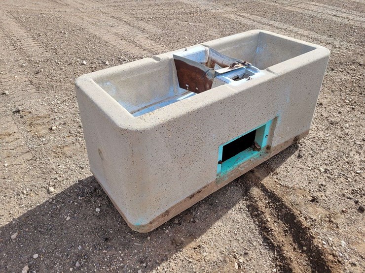 concrete-water-trough-image-5