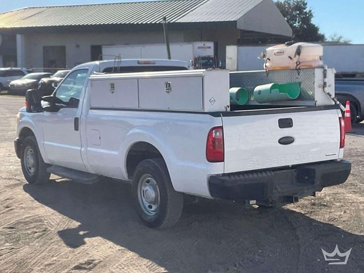 2012-ford-f-250-pickup-truck-image-4