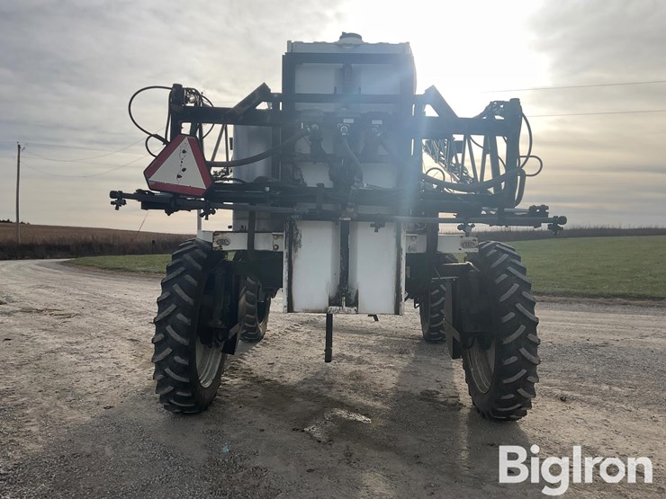 willmar-765ht-image-6