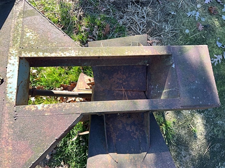 reddick-drain-ditcher,-3-point;-located-at-7241-roxbury-rd,-charles-city,-va,--please-call-804.837.9940-or-804.651.4404-with-questions-image-4