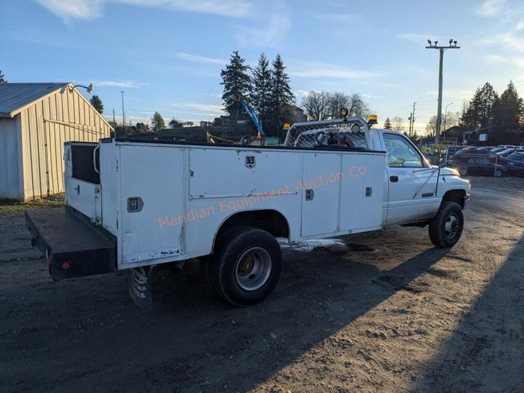 1999-dodge-ram-3500-image-5