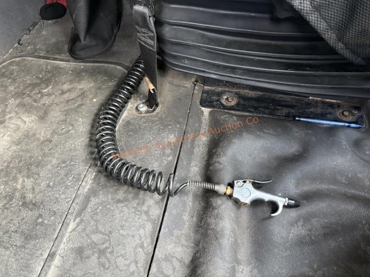 2017-international-prostar-image-43