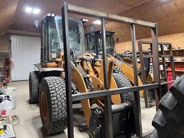 2014-case-521f-image-3