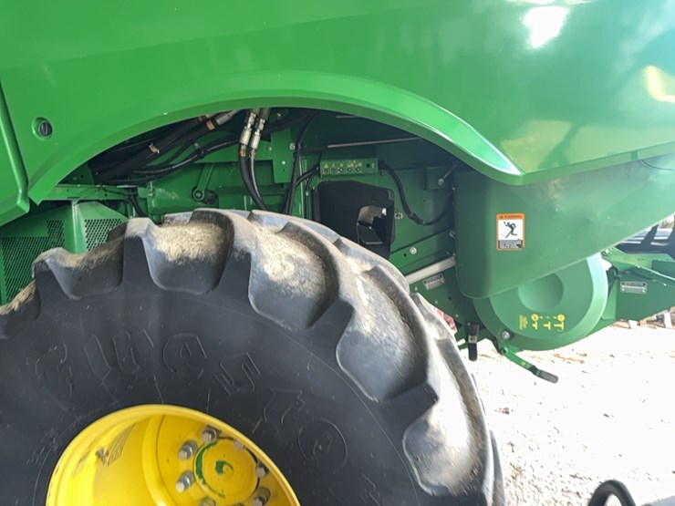 2015-john-deere-s670-image-26