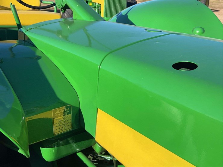1959-john-deere-830-image-37