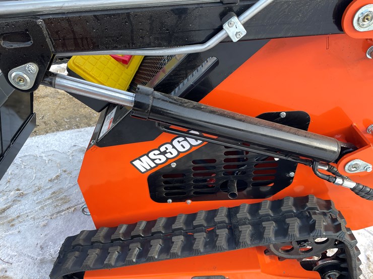 #302-•-mms-mini-skid-steer-ride-on-loader-image-22