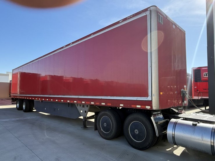 2016-utility-van-image-2