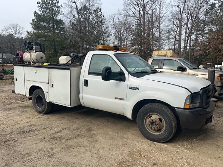 2004,-f-350-xl-service-truck,-8-ft,-diesel-6.0,-title-in-hand;-located-at-7241-roxbury-rd,-charles-city,-va,-please-call-804.837.9940-or-804.651.4404-with-questions-image-5