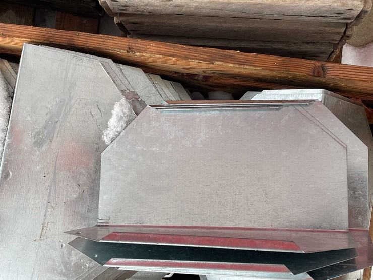 #3544-•-pallet-of-bucket-covers-image-11