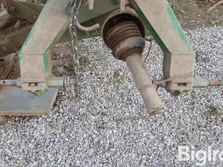 john-deere-275-image-10