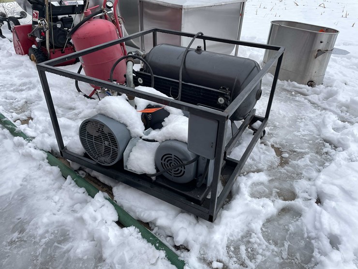 #3522-•-electric-vacuum-pump-image-1