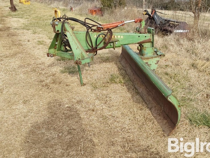 john-deere-115-image-8