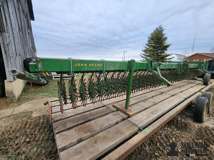 1991-john-deere-400-image-11