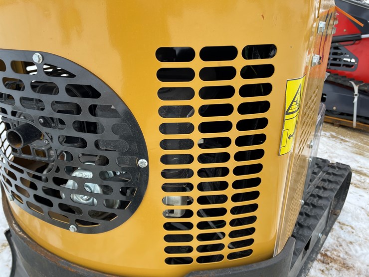 #205-•-new-cfg-industrial-mini-excavator-image-32