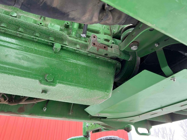 2024-john-deere-w235r-image-60