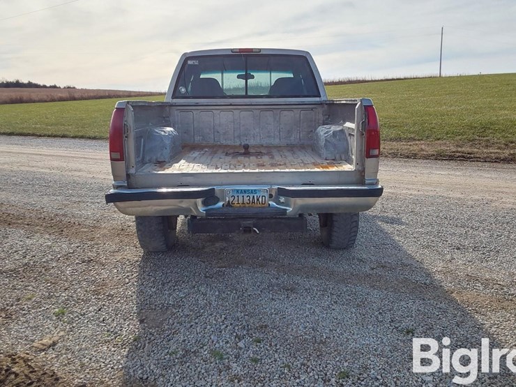 1999-gmc-2500-image-6