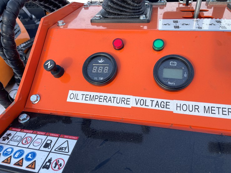 #302-•-mms-mini-skid-steer-ride-on-loader-image-16