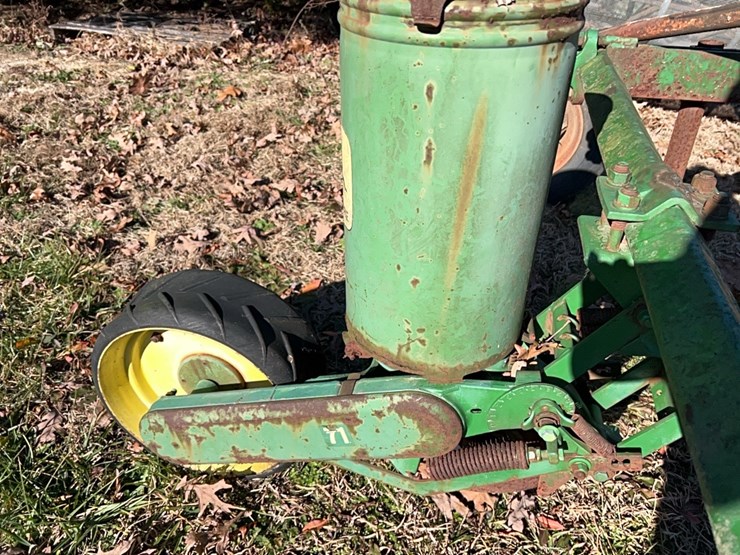 john-deere-71-image-7