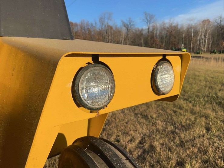 john-deere-840-image-21