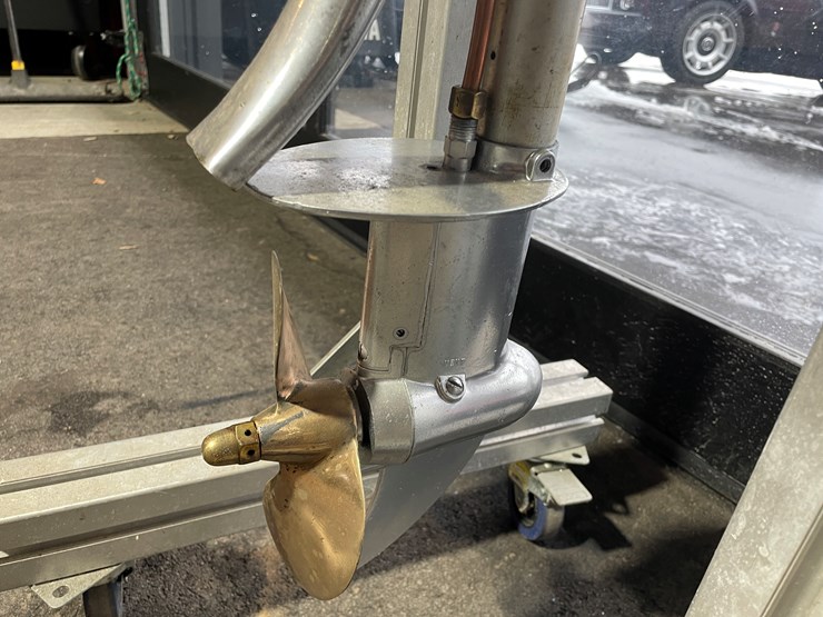 #3817-•-sears-roebuck-water-witch-vintage-outboard-boat-motor-image-8