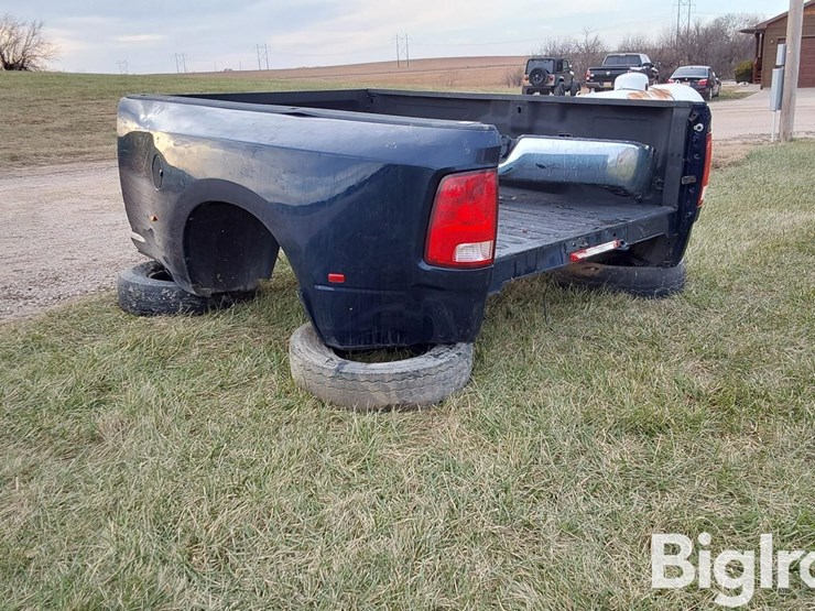 2014-ram-3500-hd-image-7