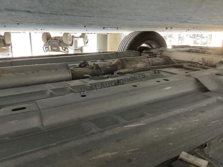 2014-chevrolet-impala-sdn-image-24