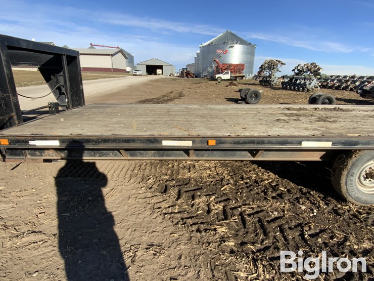 1997-titan-trailer-image-10