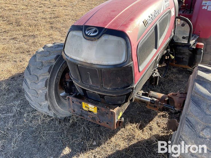 2015-mahindra-3550-pst-image-10