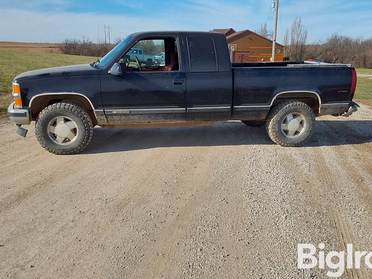 1997-chevrolet-silverado-1500-image-8
